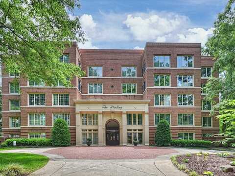 2445 Selwyn Avenue, Charlotte, NC 28209