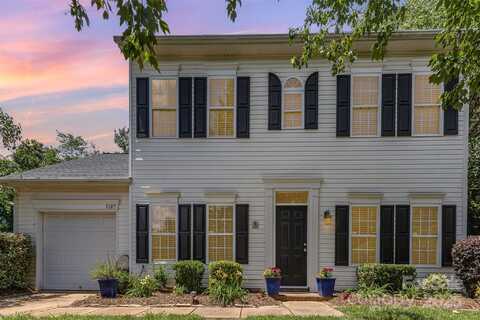 9107 Royal Highlands Court, Charlotte, NC 28277