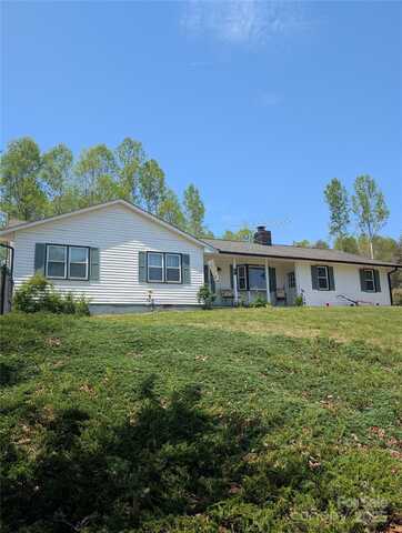 587 Dysartsville Road, Nebo, NC 28761