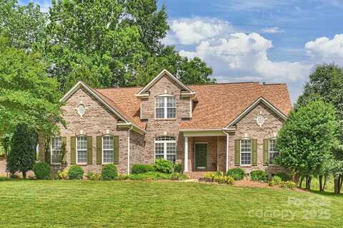 1117 Yarrow Street, Matthews, NC 28104