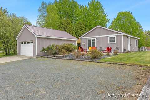 2058 N White Birch Drive, Mears, MI 49436