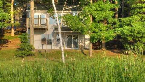 13085 S Englewright Drive, Sand Lake, MI 49343