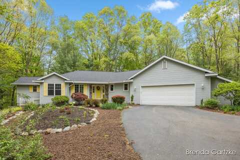 5291 Bonasa Drive NE, Rockford, MI 49341