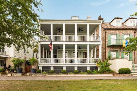 18 Fernandina Street, Mount Pleasant, SC 29464