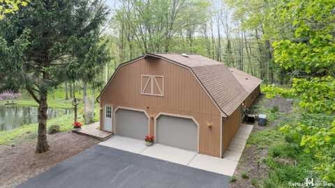 2989 Gulliford Trail SE, Lowell, MI 49331