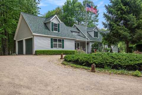 59010 26th Avenue, Bangor, MI 49013