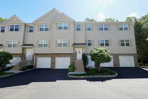 23 Riverview Court, Brookfield, CT 06804