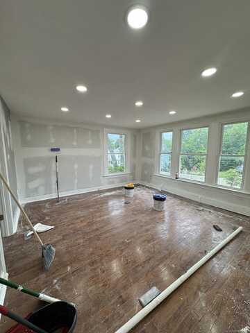 30 Davis Street, New Haven, CT 06515