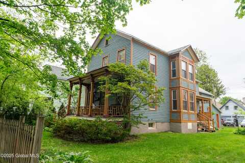 107 Van Dam Street, Saratoga Springs, NY 12866