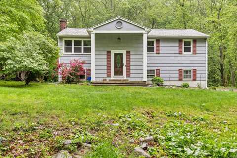 21 Pheasant Run Drive, Ledyard, CT 06335