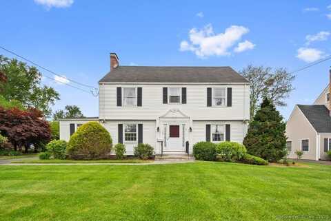 129 Ridgewood Road, West Hartford, CT 06107