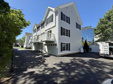 24 Hoyt Street, Stamford, CT 06905