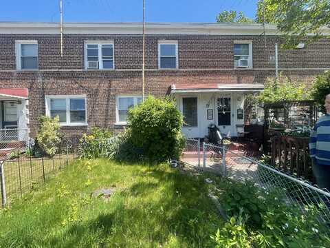 Bld 69 Court D Court, Bridgeport, CT 06610