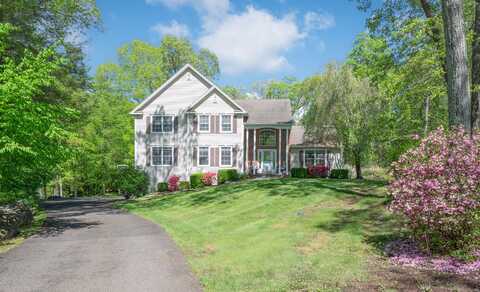 38 Old Bridge Road, Brookfield, CT 06804