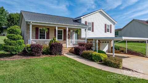10 Hunters Ridge Court, Granite Falls, NC 28630