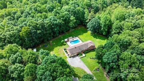 4916 Leepers Creek Road, Maiden, NC 28650