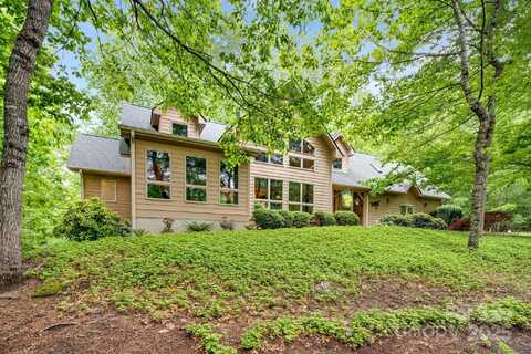 5584 Spring Road, Hendersonville, NC 28739