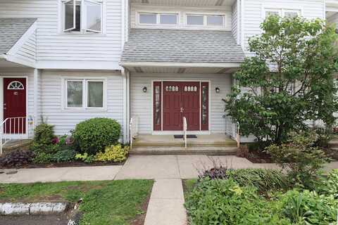 678 Savin Avenue, West Haven, CT 06516