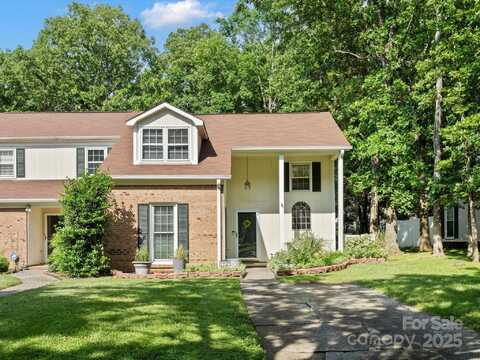 11121 Sevilla Court, Charlotte, NC 28226