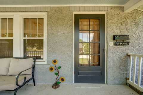 559 E Pleasant Street, Mount Vernon, MO 65712