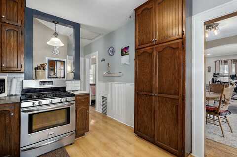 559 E Pleasant Street, Mount Vernon, MO 65712