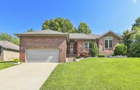 2349 W Nottingham Street, Springfield, MO 65810