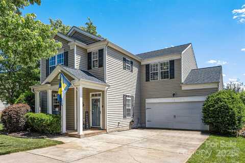 6107 Raisin Tree Lane, Charlotte, NC 28215