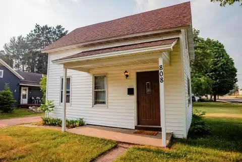 808 E 9TH STREET, Merrill, WI 54452