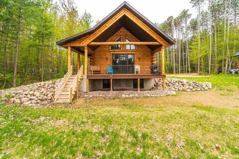 N11592 WOODLAND DRIVE, Tomahawk, WI 54487