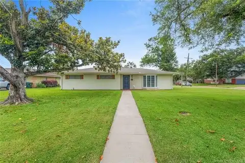 649 Contour Drive, Lake Charles, LA 70605