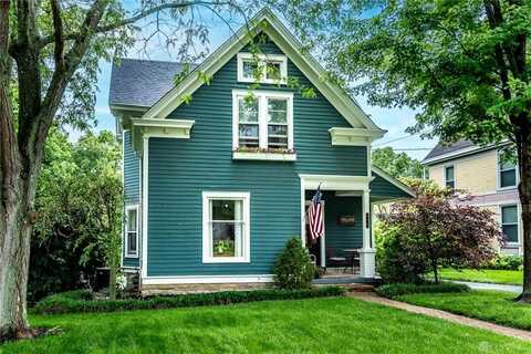 206 Wright Avenue, Lebanon, OH 45036