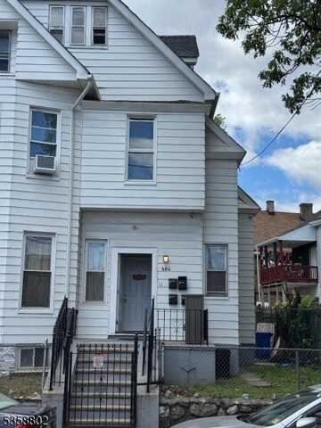 682 E 18Th St, Paterson, NJ 07501