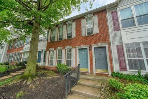 173 Gregory Ln, Franklin, NJ 08823