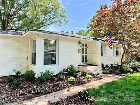 5033 Baylor Drive, Charlotte, NC 28210