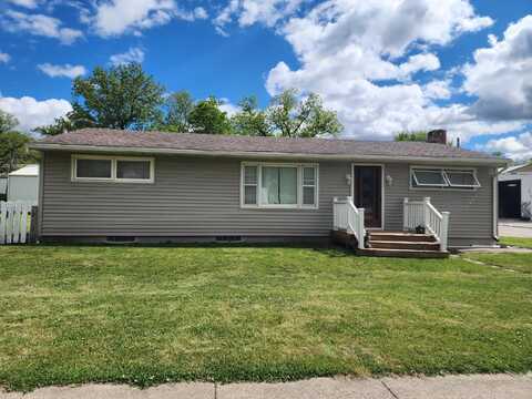 1420 Court Avenue, Chariton, IA 50049