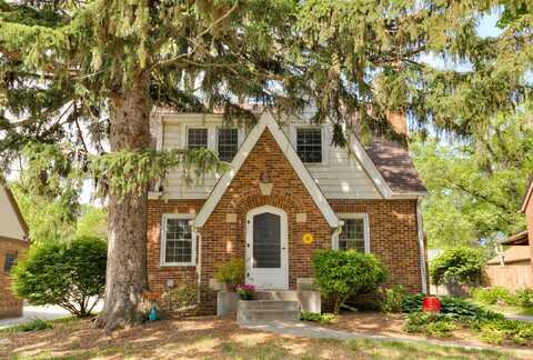 2118 34th Street, Des Moines, IA 50310