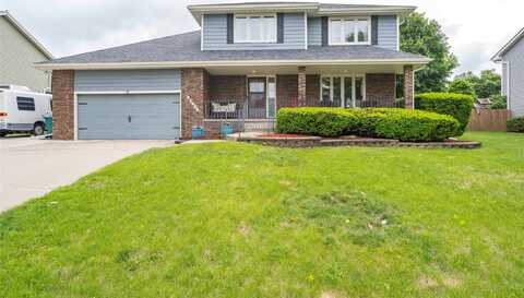 10490 Elmcrest Drive, Clive, IA 50325