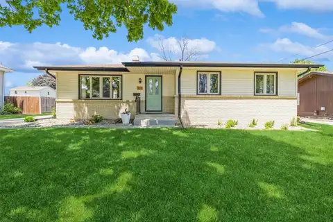 318 NE 8th Street, Ankeny, IA 50021