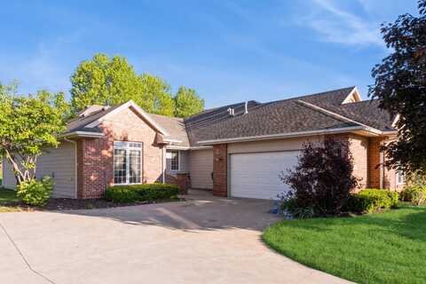 1960 NW 126th Street, Clive, IA 50325