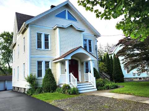 27 Elizabeth Street, Bethel, CT 06801