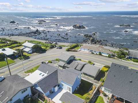 263 W 5th Street, Crescent City, CA 95531