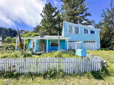 101 N Salmon Harbor Rd., Smith River, CA 95567