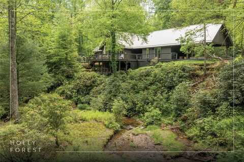 2057 Black Oak Drive, Sapphire, NC 28774