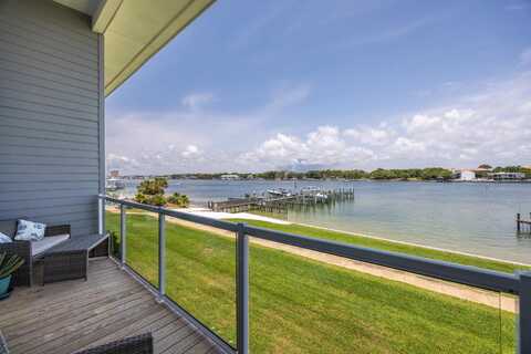 340 BLUEFISH Drive, Fort Walton Beach, FL 32548