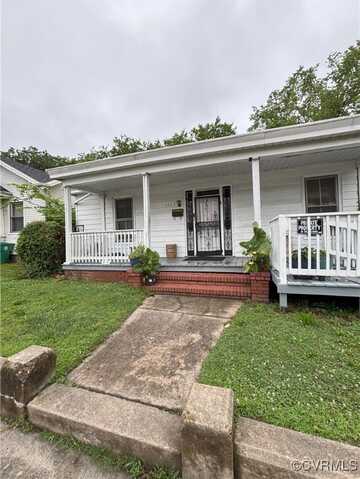 1127 W Washington Street, Petersburg, VA 23803