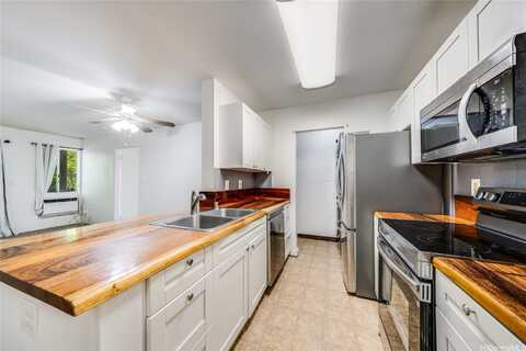 95-668 Wikao Street, Mililani, HI 96789