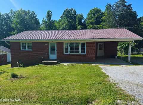 210 E 10th Street, Parsons, TN 38363
