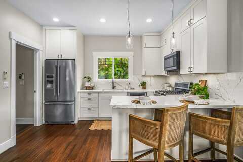 5413 NAKOA ST, Koloa, HI 96756