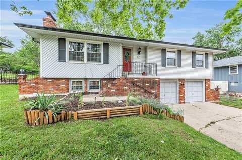 104 NE 80th Street, Kansas City, MO 64118
