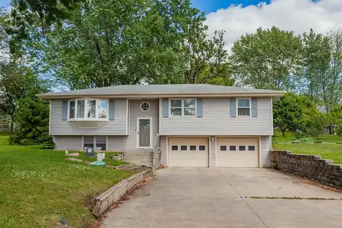 1406 110th Place, Knoxville, IA 50138